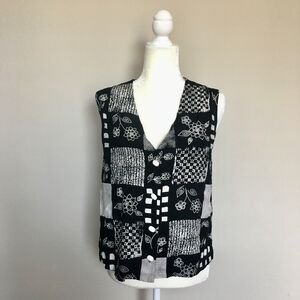 Allison Collectibles Medium Black White Floral Sleeveless Top Blouse Button Down